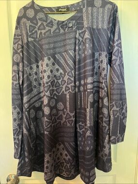 Papa Long-Sleeve Patterned Tunic Top - Gray